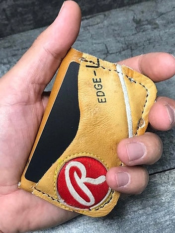 The Triple #21︱3 Pocket Vintage Baseball Glove Wallet︱Robin Yount